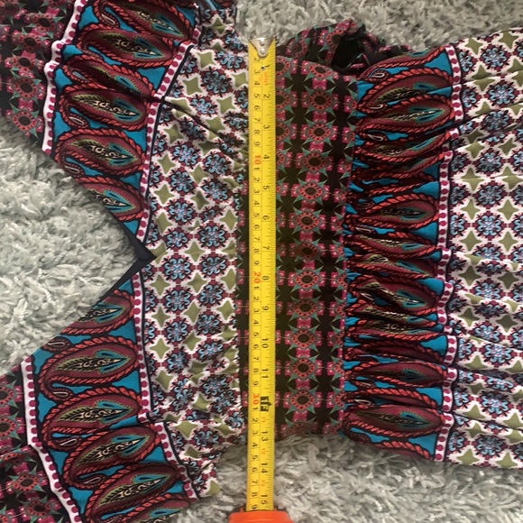 🌺2 for $23 🌺 Cute double v-neck multi-colored dress from coastal boutique - Picture 11 of 15